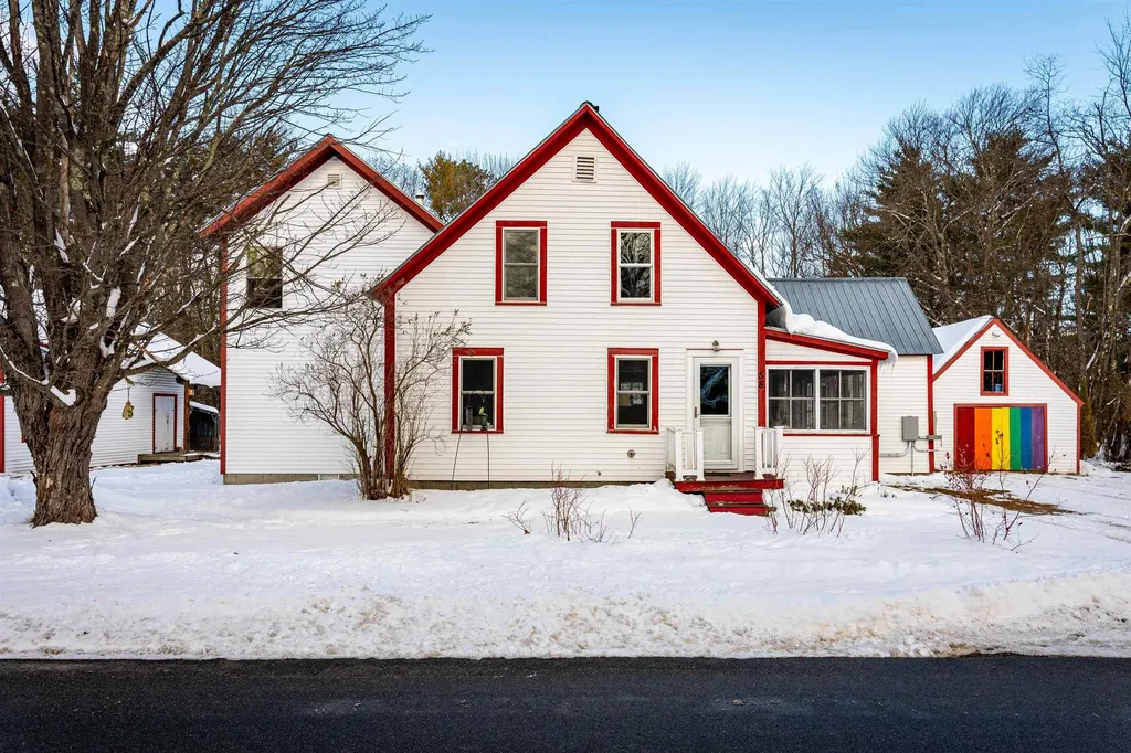 58 Sidetrack Road Conway NH 03860