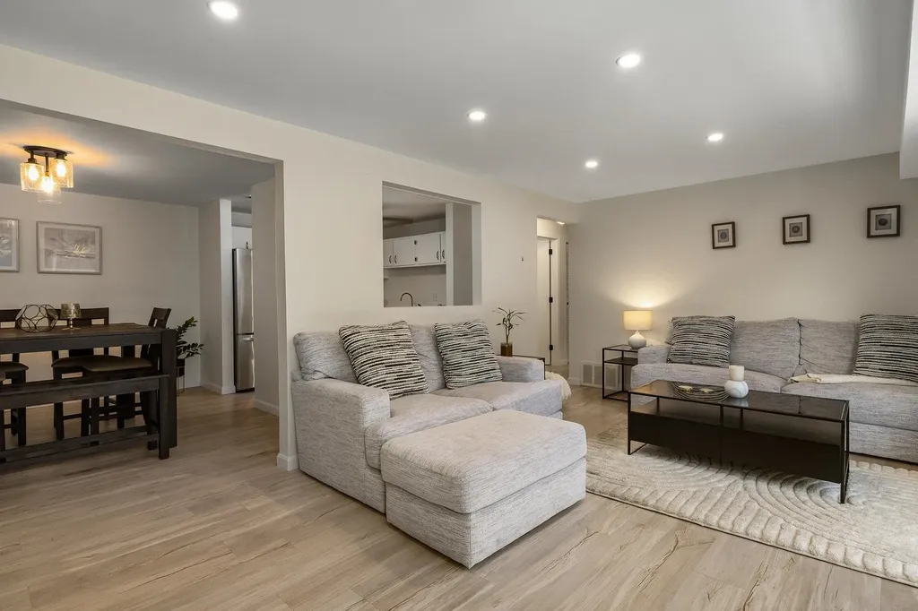 4 Brookside Drive Exeter NH 03833