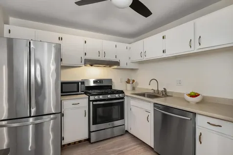 4 Brookside Drive Exeter NH 03833