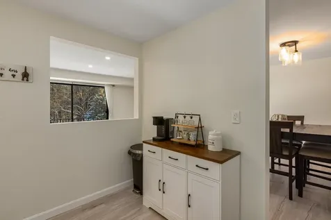 4 Brookside Drive Exeter NH 03833