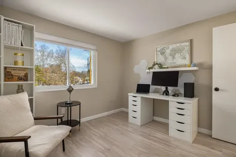 4 Brookside Drive Exeter NH 03833