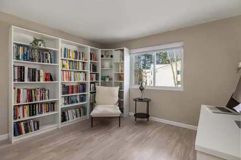 4 Brookside Drive Exeter NH 03833