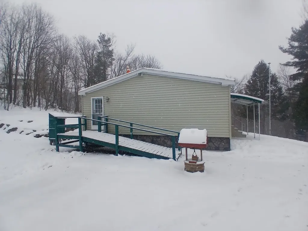 386 Methodist Hill Road Enfield NH 03748