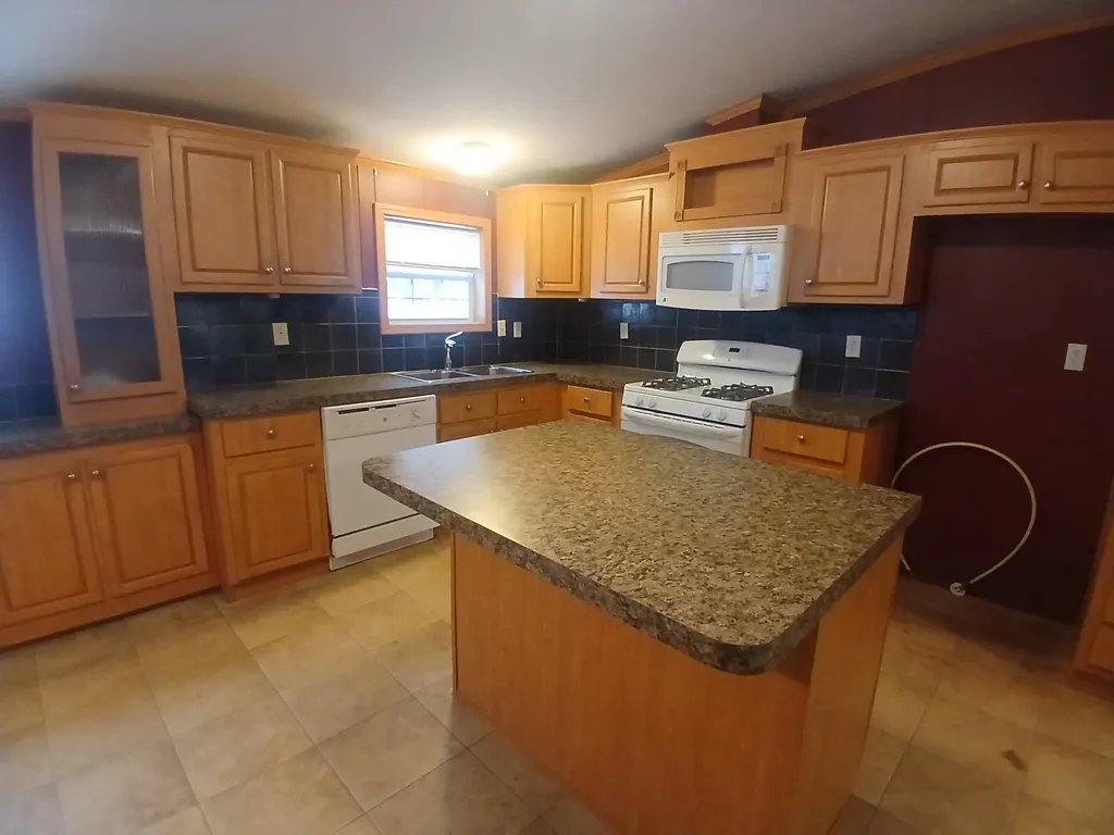 386 Methodist Hill Road Enfield NH 03748