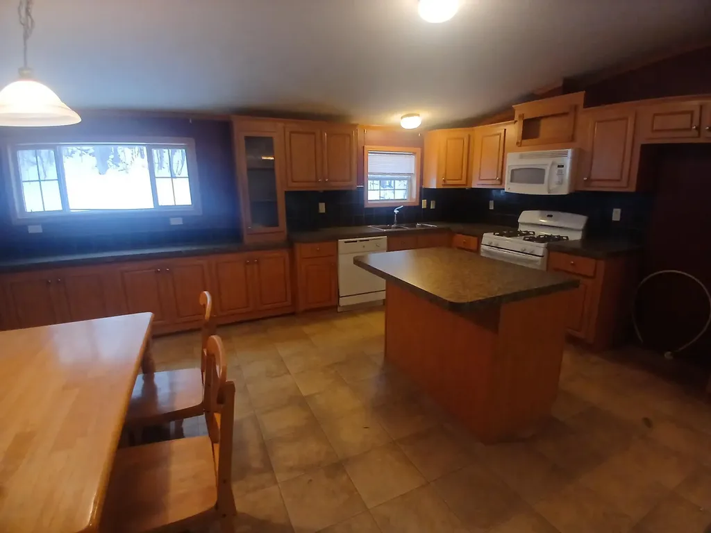 386 Methodist Hill Road Enfield NH 03748