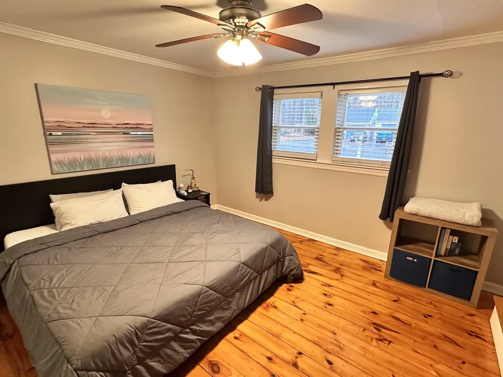 17 Walton Road Plaistow NH 03865