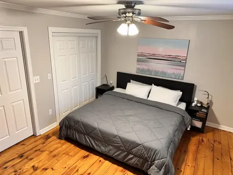 17 Walton Road Plaistow NH 03865