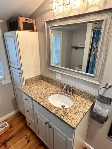 17 Walton Road Plaistow NH 03865