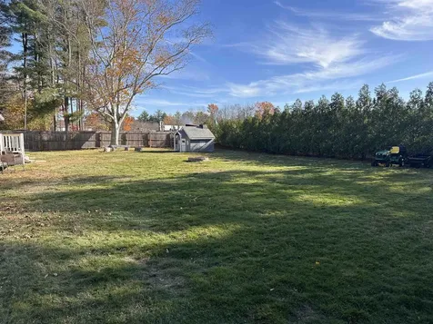 17 Walton Road Plaistow NH 03865