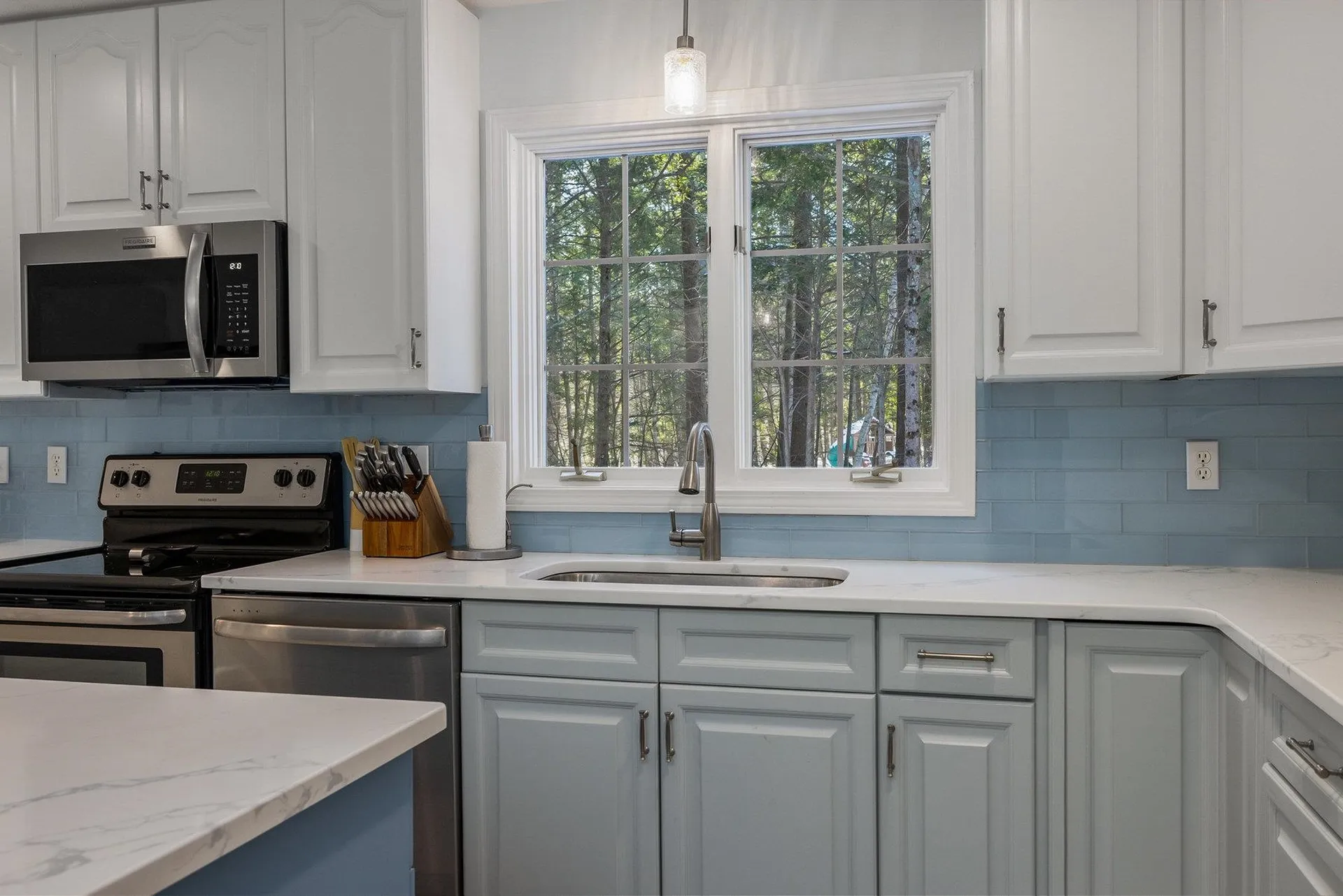 9 Captain's Way Exeter NH 03833