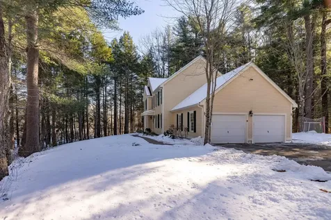 9 Captain's Way Exeter NH 03833