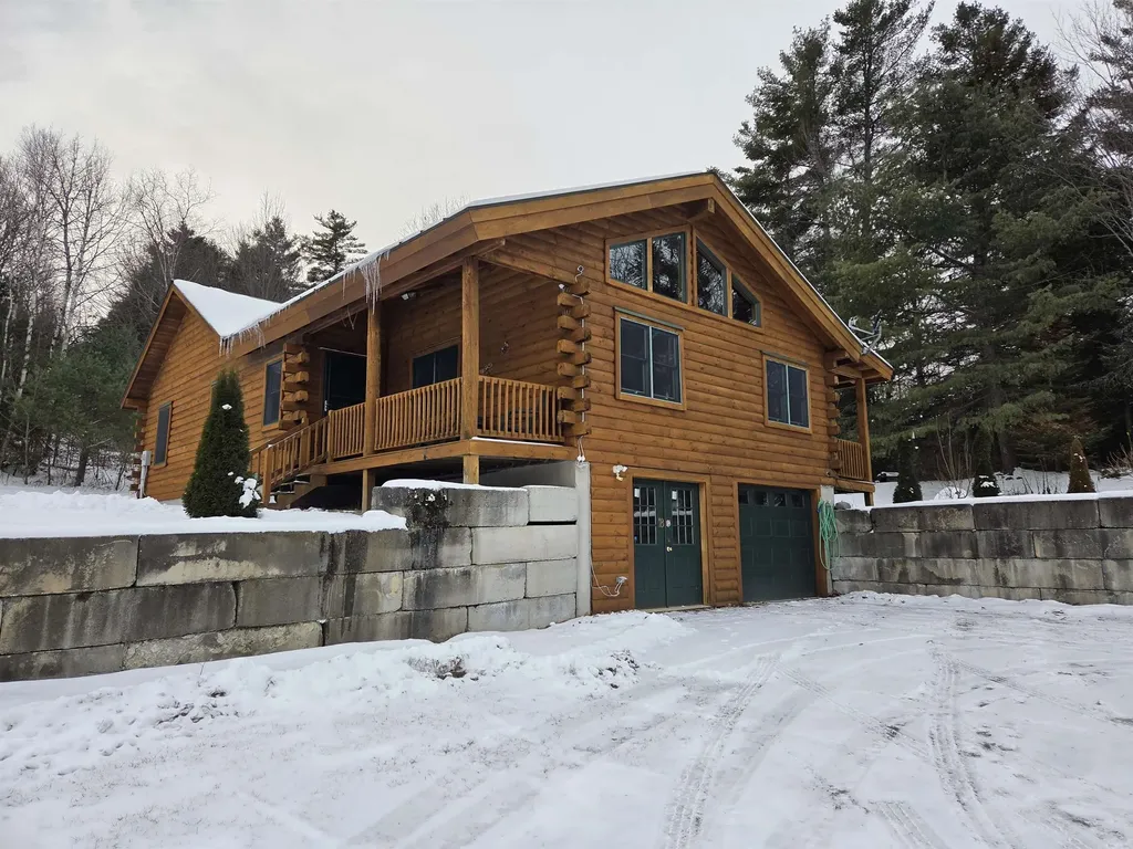 18 Mirror Lake Heights Canaan NH 03741