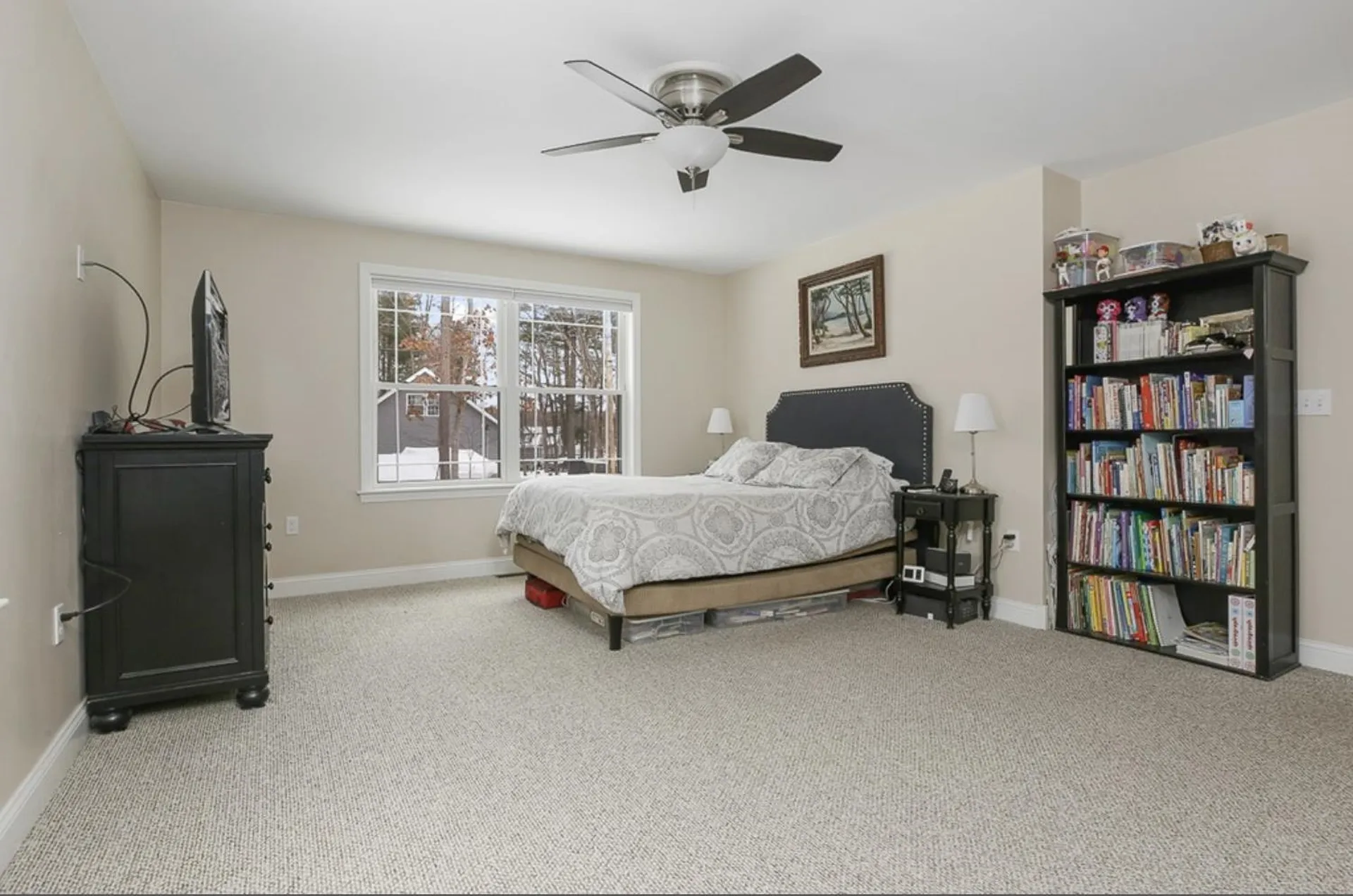 9 Gulliver Avenue Salem NH 03079