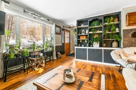 118 North Road Sunapee NH 03782