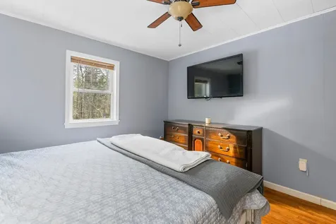 118 North Road Sunapee NH 03782