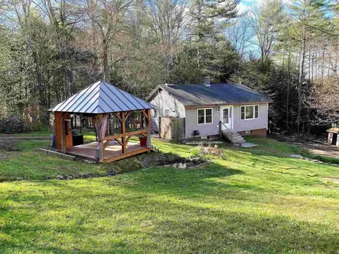 118 North Road Sunapee NH 03782