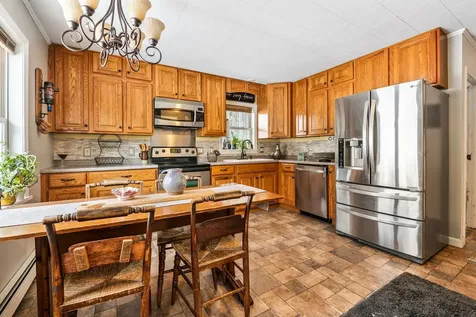 118 North Road Sunapee NH 03782