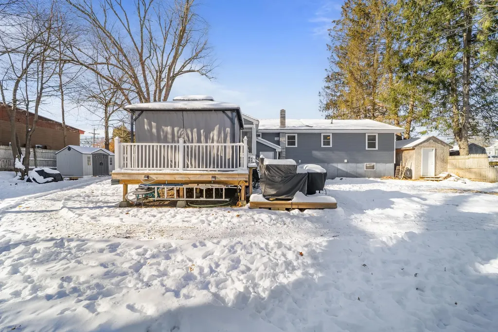 23 Pennsylvania Avenue Manchester NH 03104