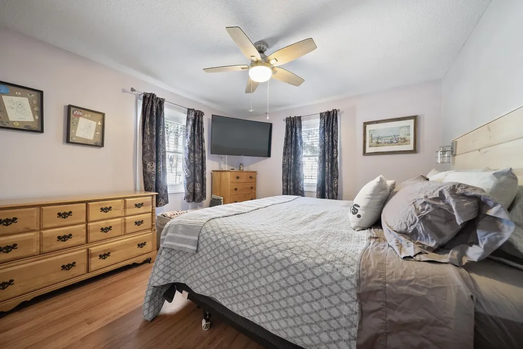 23 Pennsylvania Avenue Manchester NH 03104