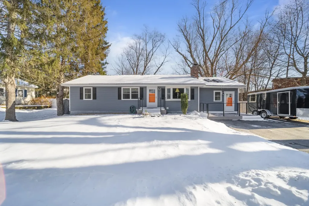 23 Pennsylvania Avenue Manchester NH 03104