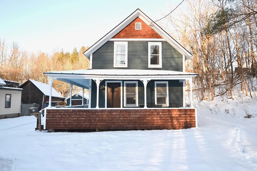 12 East Street Waterbury VT 05676