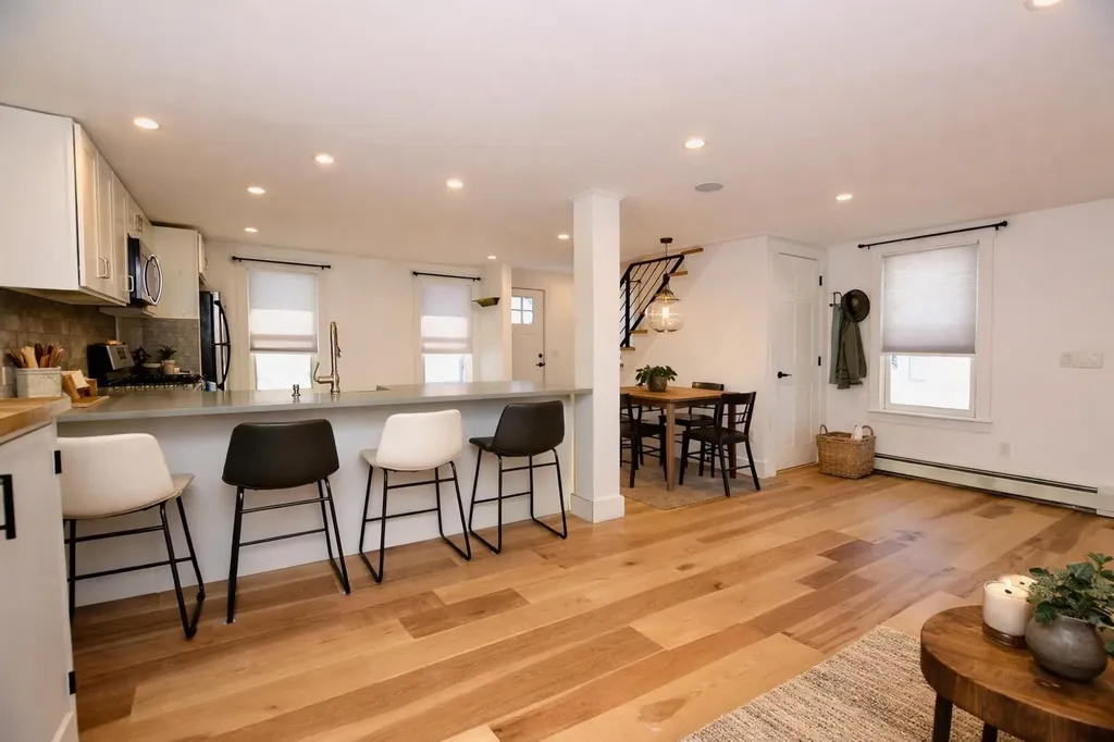 12 East Street Waterbury VT 05676