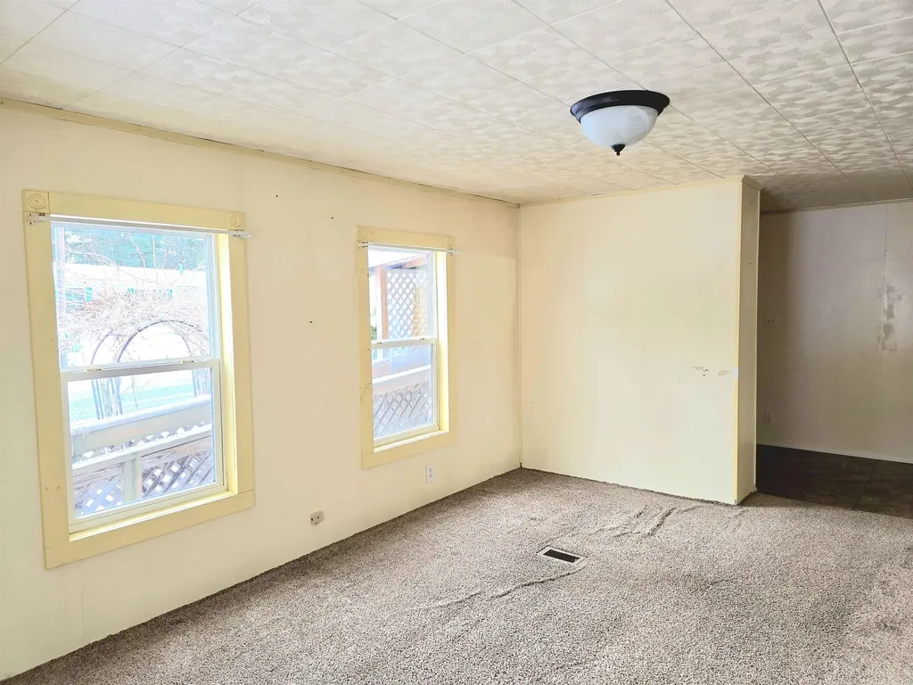 131 Crosby Drive St. Albans City VT 05478-0000