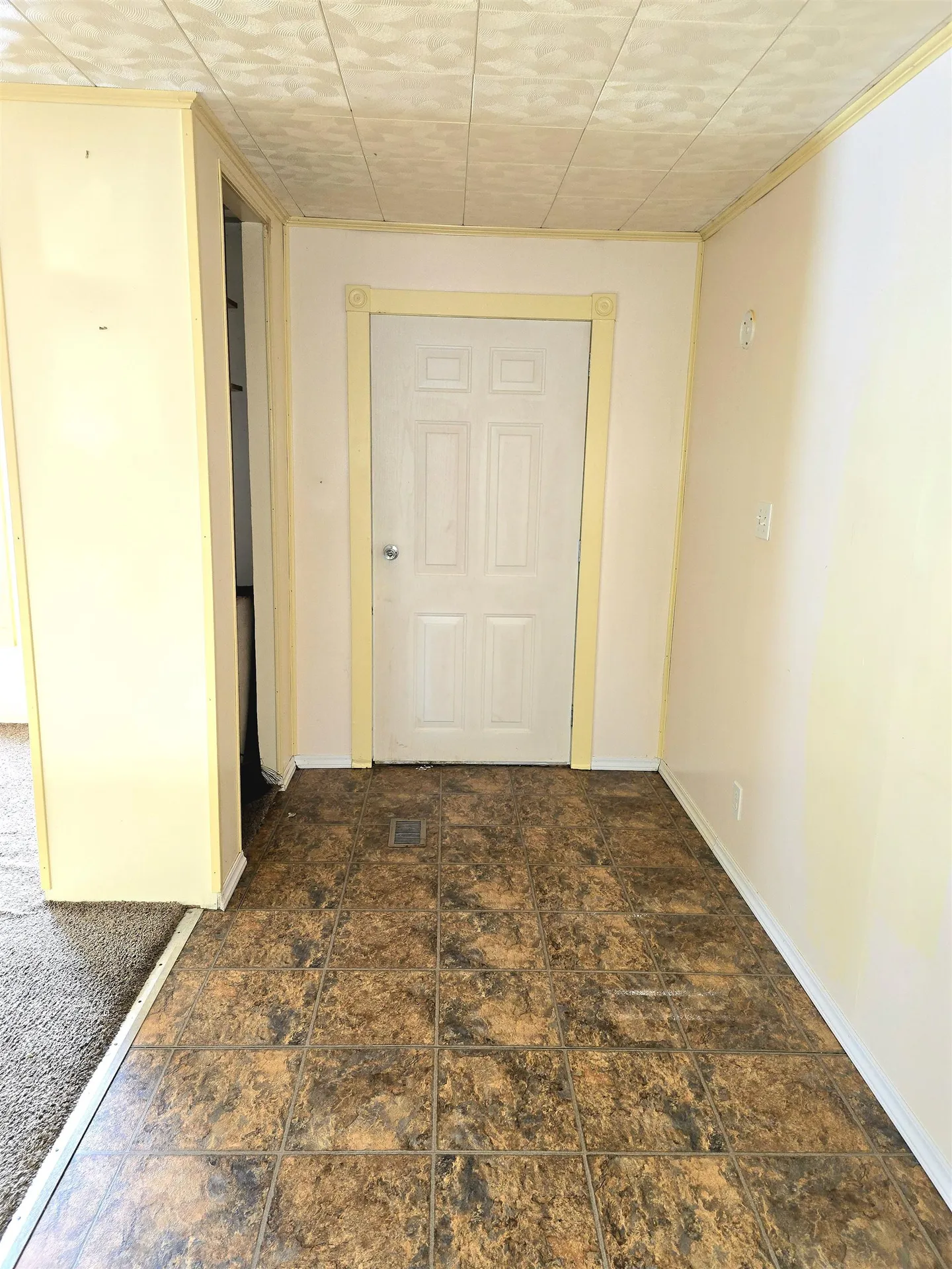 131 Crosby Drive St. Albans City VT 05478-0000