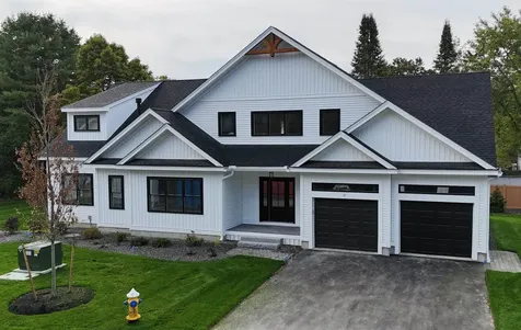 15 Little River Road Exeter NH 03833