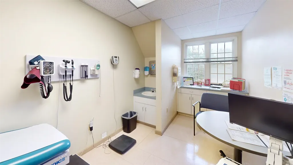 769 South Main Street Manchester NH 03102