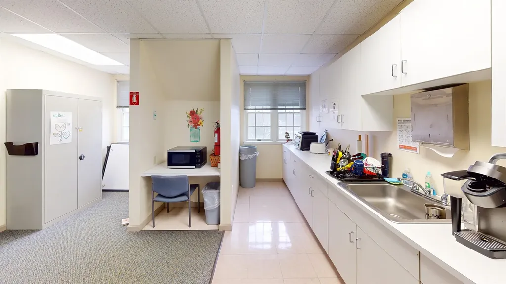 769 South Main Street Manchester NH 03102