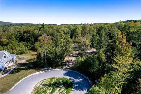 17 Sedgewood Drive Tuftonboro NH 03816