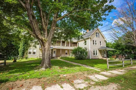 4 C Bayley Avenue Plymouth NH 03264