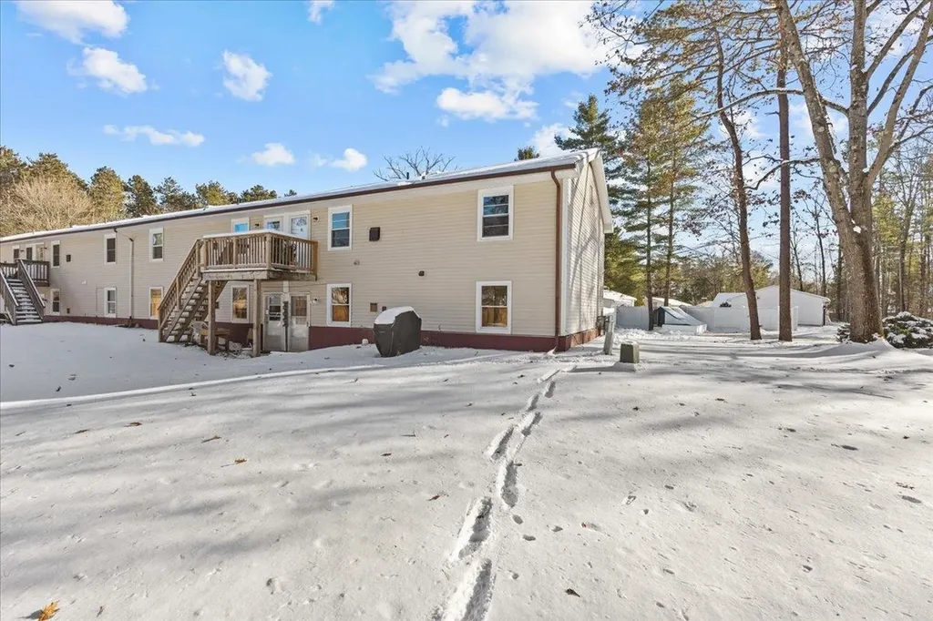 78 Sandhill Road Essex VT 05452