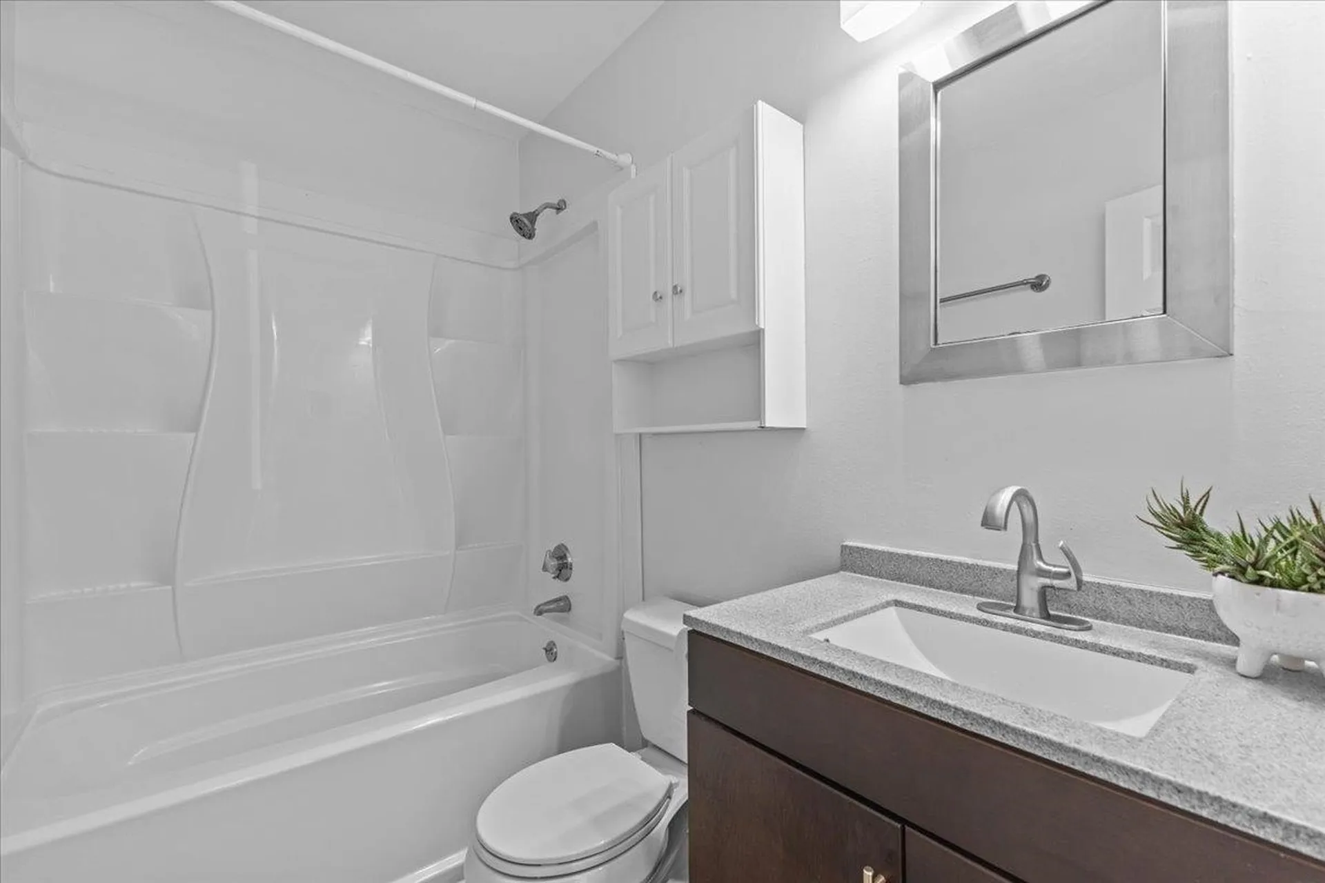 78 Sandhill Road Essex VT 05452