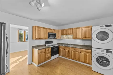 78 Sandhill Road Essex VT 05452