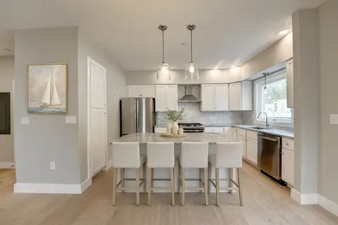 29 Kasnet Drive Rye NH 03870