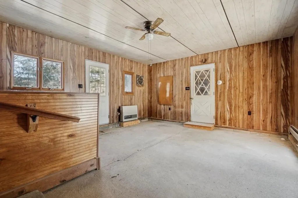 434 South Main Street Newport NH 03773