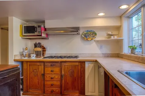 146 Calef Highway Barrington NH 03825