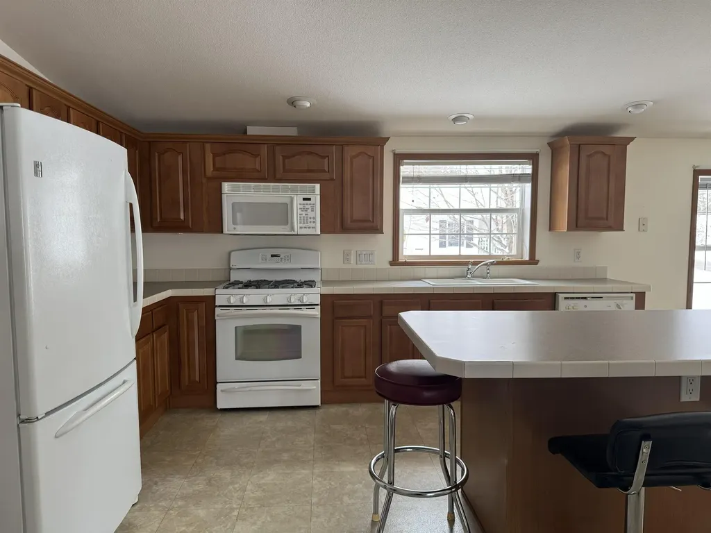 48 Sagebrush Drive Rochester NH 03867