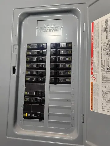 27 Wentworth Avenue Laconia NH 03246