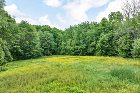 27 Wentworth Avenue Laconia NH 03246