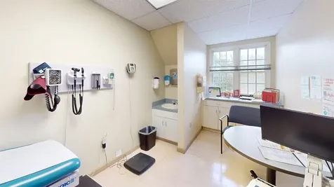 769 South Main Street Manchester NH 03102