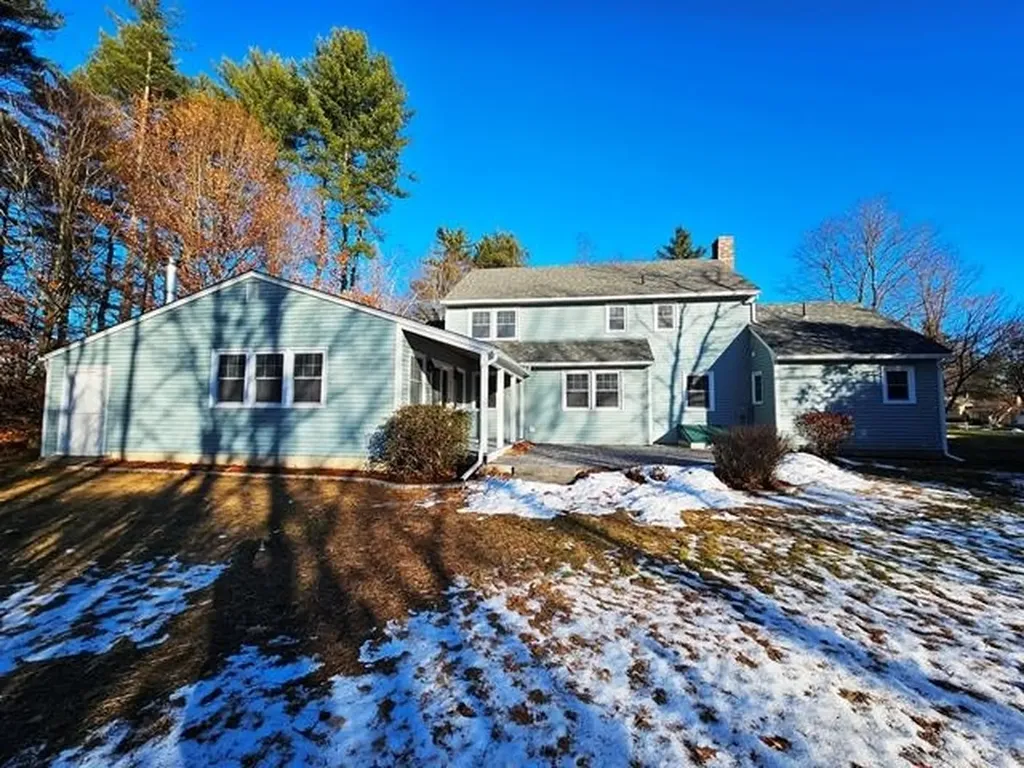 38 Greenbriar Road Keene NH 03431