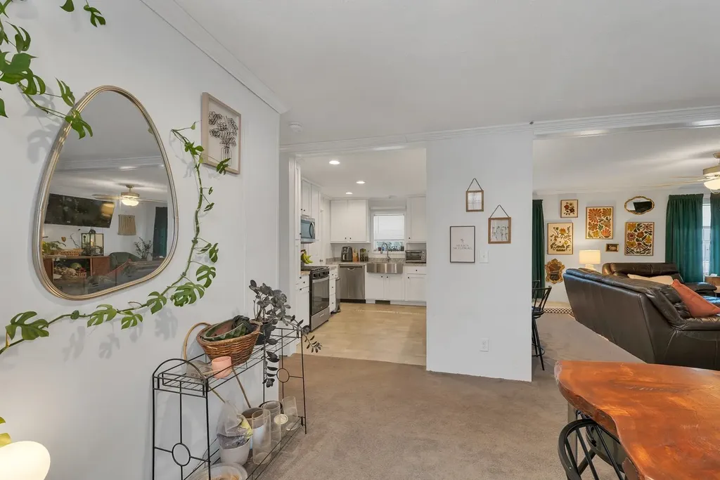 23 Dartmouth Circle Newmarket NH 03857