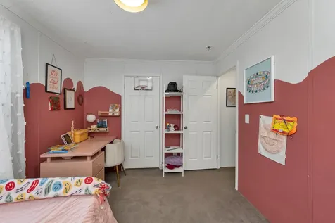 23 Dartmouth Circle Newmarket NH 03857