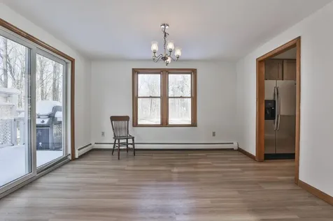 12 Beaver Lake Road Derry NH 03038