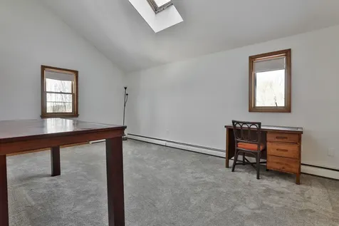 12 Beaver Lake Road Derry NH 03038