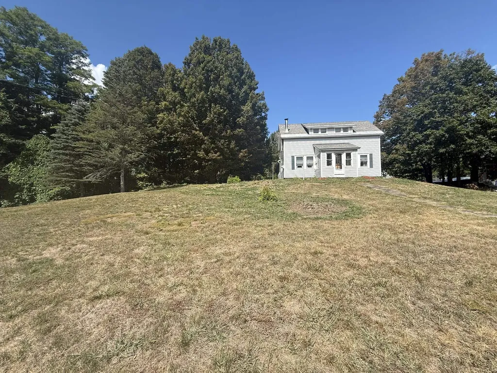 15 Hastings Court Charlestown NH 03603