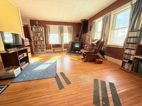 15 Hastings Court Charlestown NH 03603